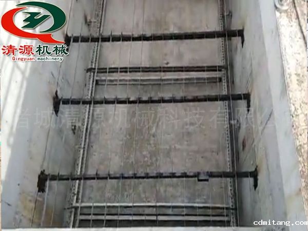 链板式刮油刮泥机.jpg